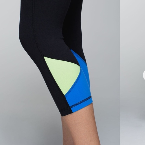 🍋 Lululemon Embody Crop *Full-On Luon - Picture 3 of 8